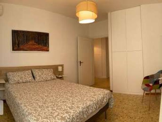 Appartamento arredato con terrazzo Eur, laurentino, checchignola, montagnola, fonte meravigliosa