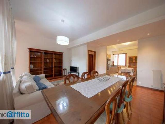 Appartamento arredato con terrazzo Eur, laurentino, checchignola, montagnola, fonte meravigliosa