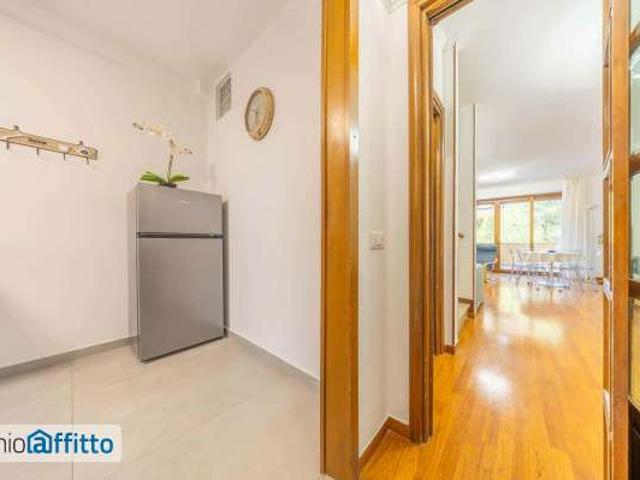 Appartamento arredato con terrazzo Eur, laurentino, checchignola, montagnola, fonte meravigliosa