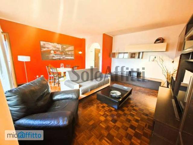 Appartamento arredato con terrazzo Eur, laurentino, checchignola, montagnola, fonte meravigliosa