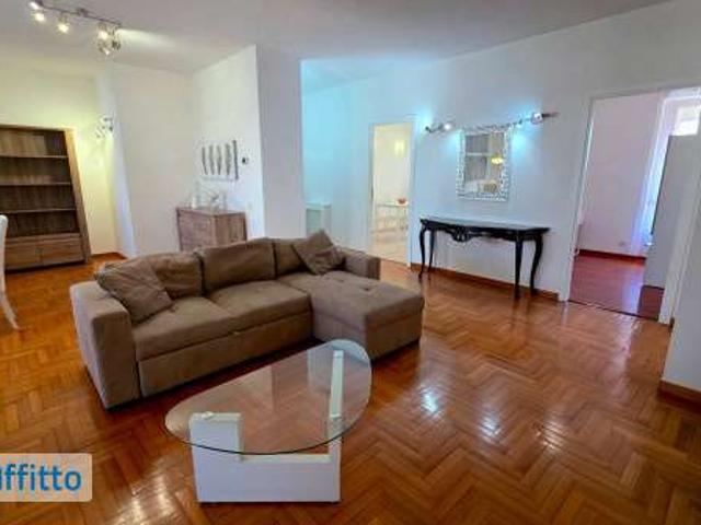 Appartamento arredato con terrazzo Eur, laurentino, checchignola, montagnola, fonte meravigliosa