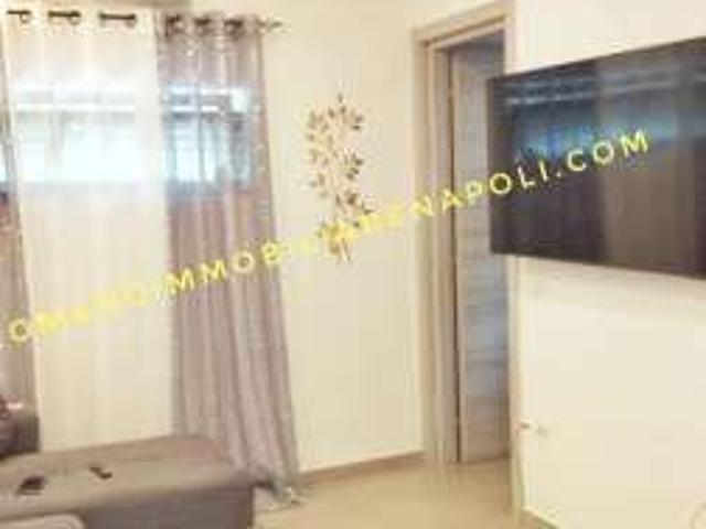 Appartamento arredato con terrazzo Fuorigrotta