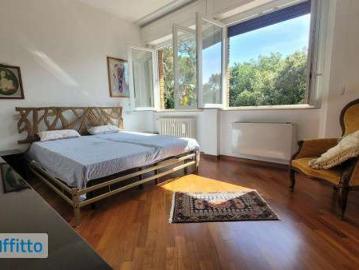 Appartamento arredato con terrazzo Fabricotti, stazione