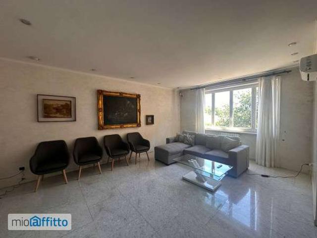 Appartamento arredato con terrazzo Flaminio, fleming, vigna clara, camilluccia