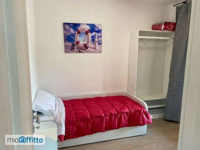 Appartamento arredato con terrazzo Garda