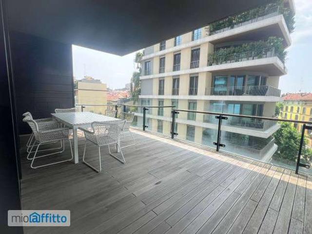Appartamento arredato con terrazzo Garibaldi, isola, maciachini, monumentale
