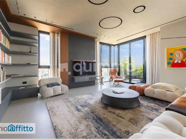 Appartamento arredato con terrazzo Garibaldi, isola, maciachini, monumentale