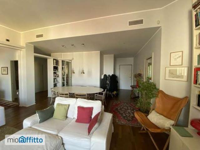 Appartamento arredato con terrazzo Garibaldi, isola, maciachini, monumentale