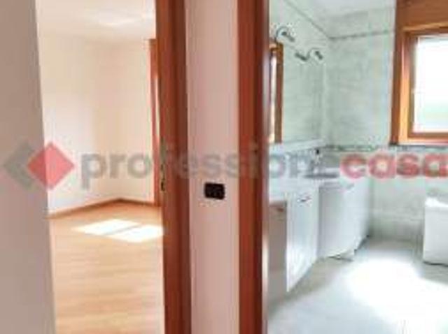 Appartamento arredato con terrazzo Garibaldi, isola, maciachini, monumentale