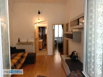 Appartamento arredato con terrazzo Genova