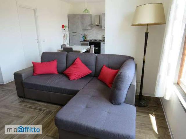 Appartamento arredato con terrazzo Gravedona