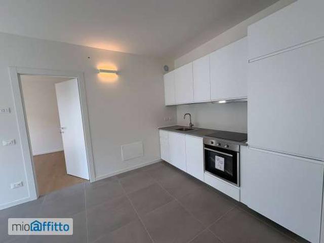 Appartamento arredato con terrazzo Greco, monza, palmanova, bicocca