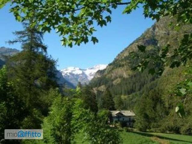 Appartamento arredato con terrazzo Gressoney Saint Jean