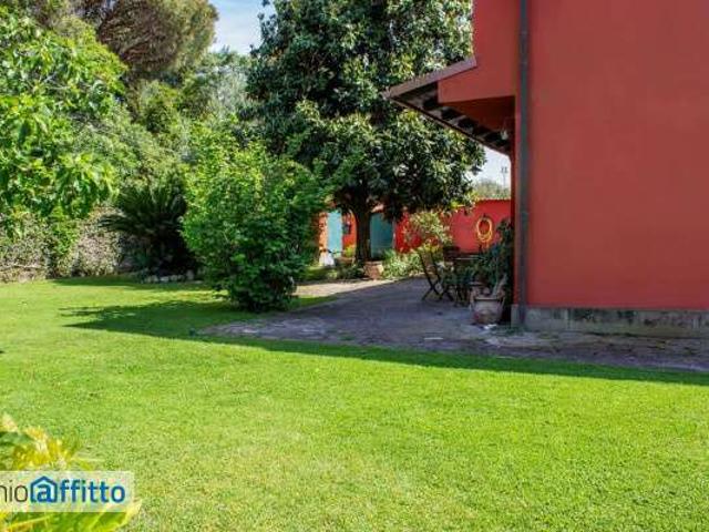 Appartamento arredato con terrazzo Infernetto, axa, casal palocco, madonnetta a roma