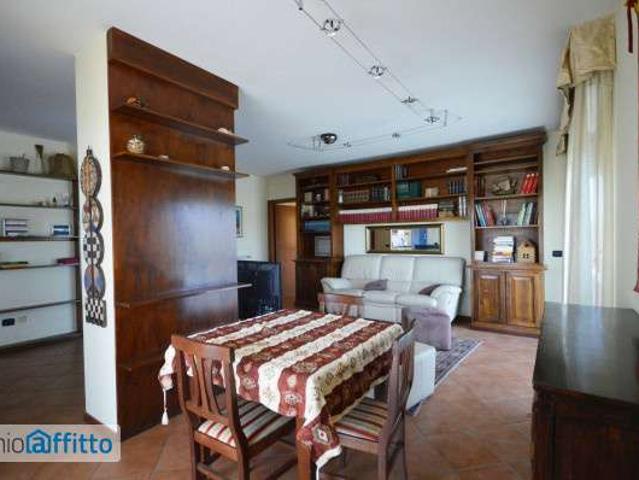 Appartamento arredato con terrazzo Isolotto e legnaia