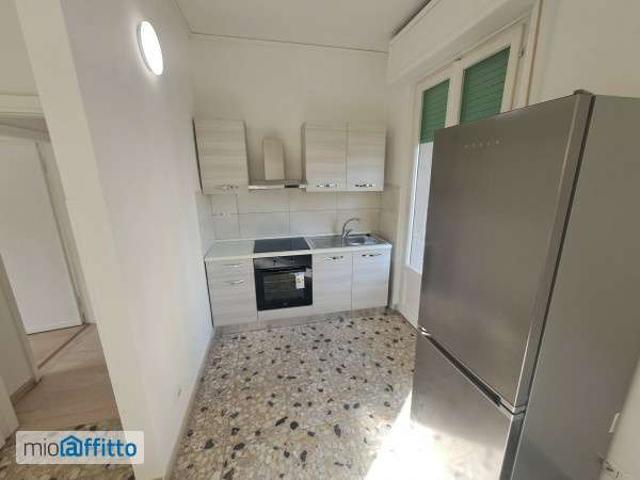 Appartamento arredato con terrazzo Isolotto e legnaia