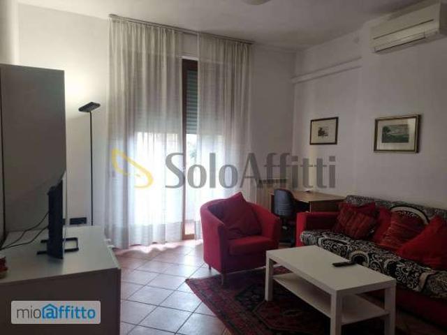 Appartamento arredato con terrazzo Isolotto e legnaia