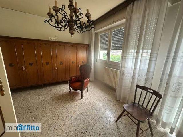 Appartamento arredato con terrazzo Isolotto e legnaia