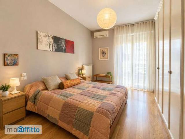 Appartamento arredato con terrazzo Isolotto e legnaia
