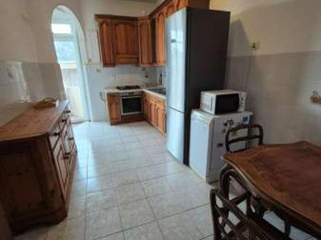 Appartamento arredato con terrazzo Lagaccio oregina