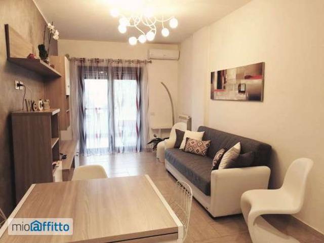 Appartamento arredato con terrazzo Latina