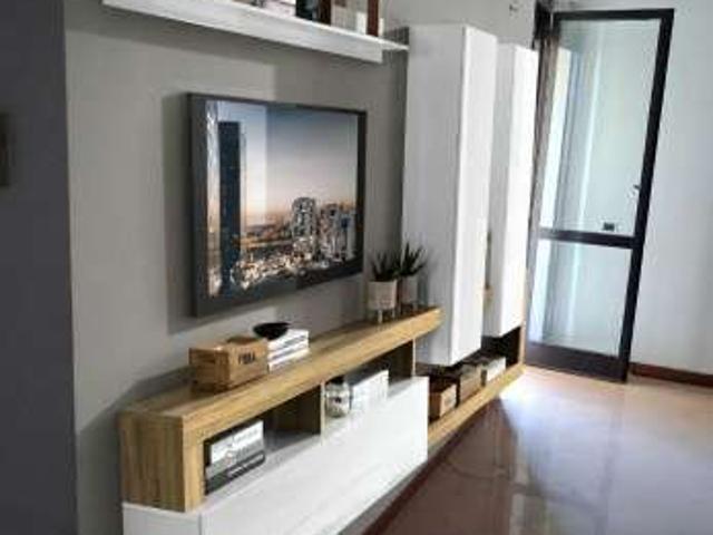 Appartamento arredato con terrazzo Legnano