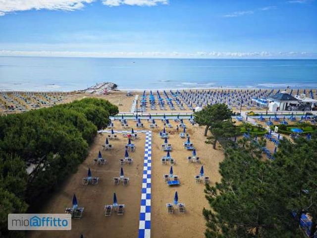 Appartamento arredato con terrazzo Lido est