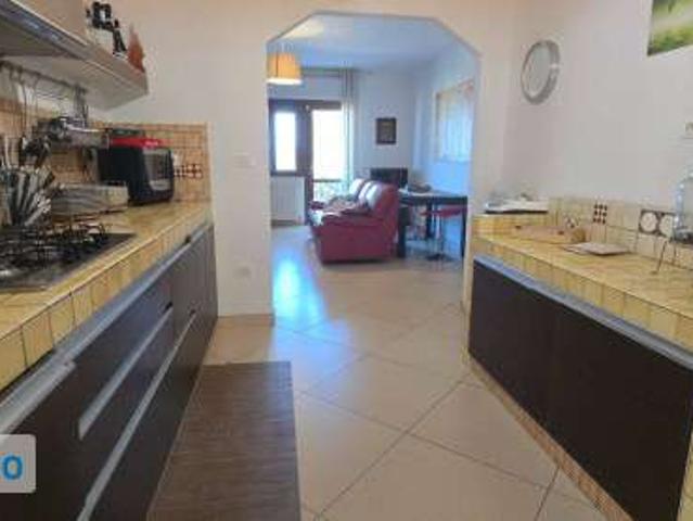 Appartamento arredato con terrazzo Lido riccio