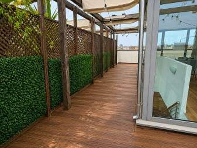 Appartamento arredato con terrazzo P.ta genova, romolo, solari