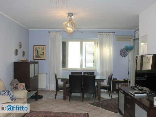 Appartamento arredato con terrazzo Pallavicino