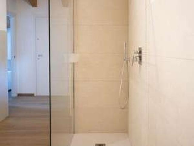 Appartamento arredato con terrazzo Paré