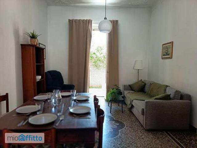 Appartamento arredato con terrazzo Pegli multedo