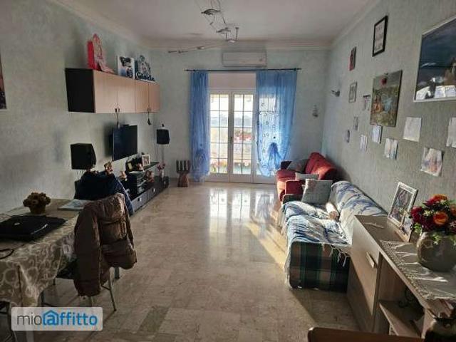 Appartamento arredato con terrazzo Pegli multedo