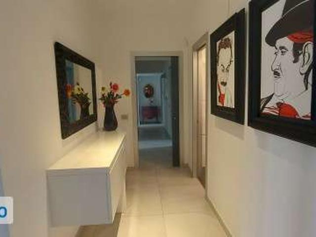 Appartamento arredato con terrazzo Porto