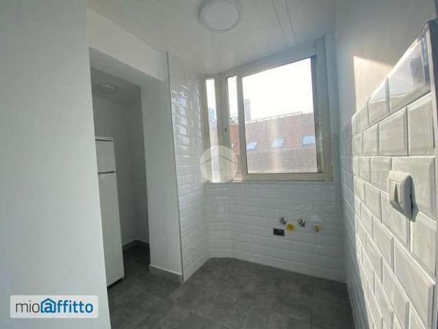 Appartamento arredato con terrazzo Porto