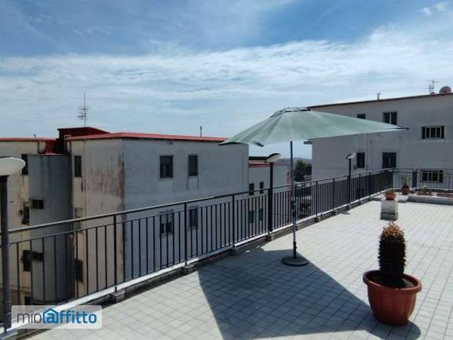 Appartamento arredato con terrazzo Pozzuoli alta