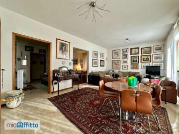 Appartamento arredato con terrazzo Prato