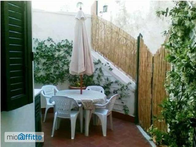 Appartamento arredato con terrazzo Procida