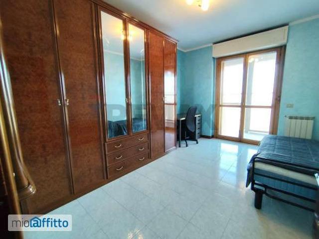 Appartamento arredato con terrazzo Regio parco barca