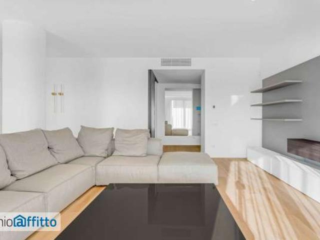 Appartamento arredato con terrazzo Repubblica, stazione centrale