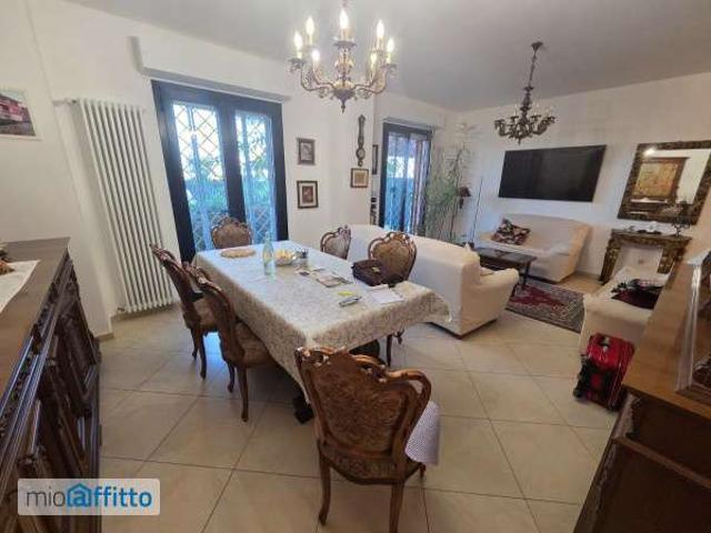 Appartamento arredato con terrazzo Rimini