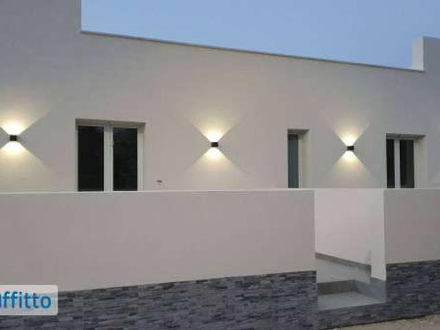 Appartamento arredato con terrazzo Stagnone