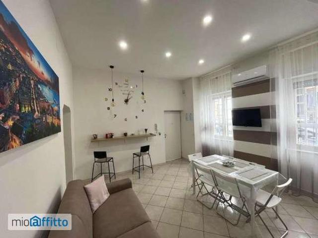 Appartamento arredato con terrazzo Stella