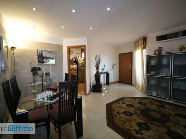 Appartamento arredato con terrazzo San basilio, ponte mammolo