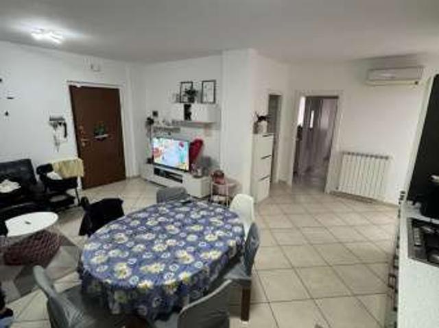 Appartamento arredato con terrazzo San martino bassa