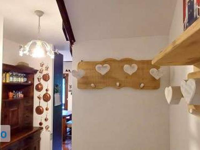 Appartamento arredato con terrazzo San pietro
