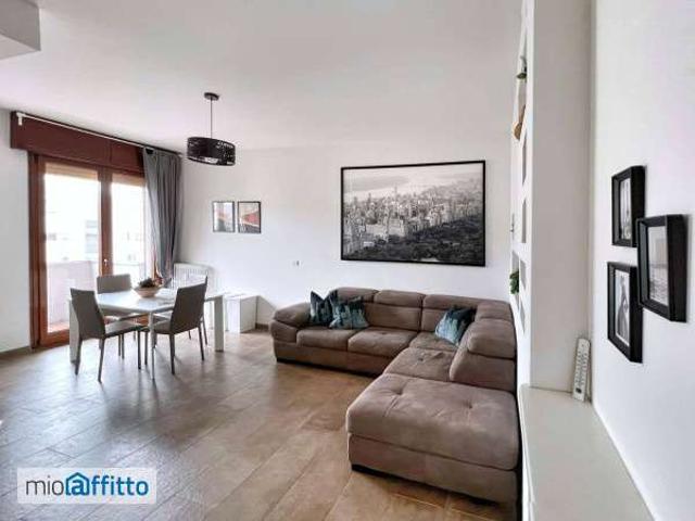 Appartamento arredato con terrazzo Santa viola