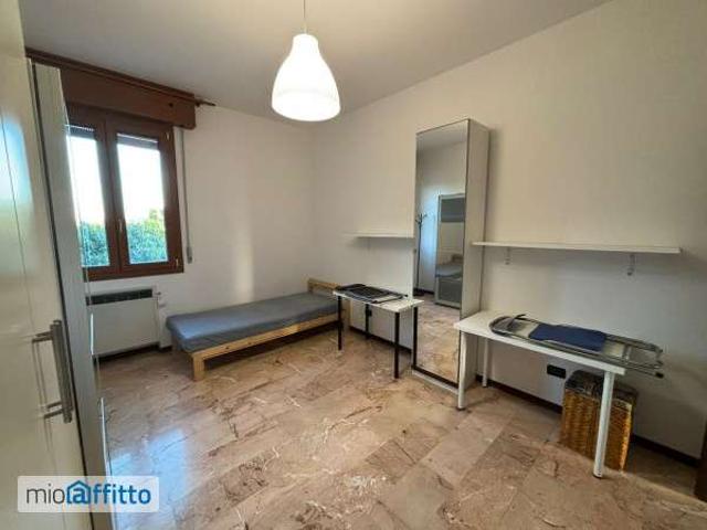Appartamento arredato con terrazzo Santa viola