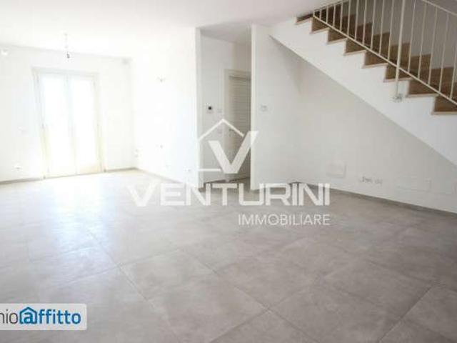 Appartamento arredato con terrazzo Saxarubra, labaro, prima porta