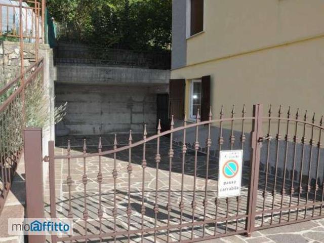 Appartamento arredato con terrazzo Selvino